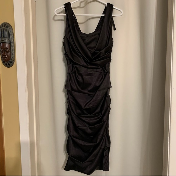 Rouched satin cocktail party dress from Le Chateau. Very flattering. - Picture 1 of 14